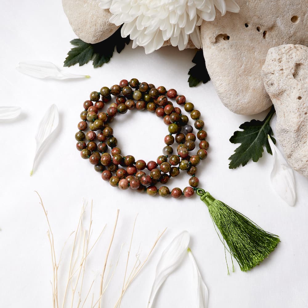 Mala Unakite: Inner peace and emotional balance